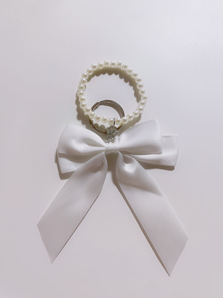 【限定1個】【追われる恋のはじまり】パール♡リボンチャーム*