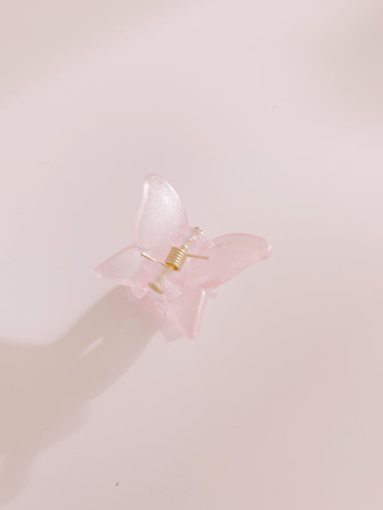 ¥3990→¥1990【恋愛専用】プシューケー・ミニ・ヘアクリップ(蝶)pearl pink*
