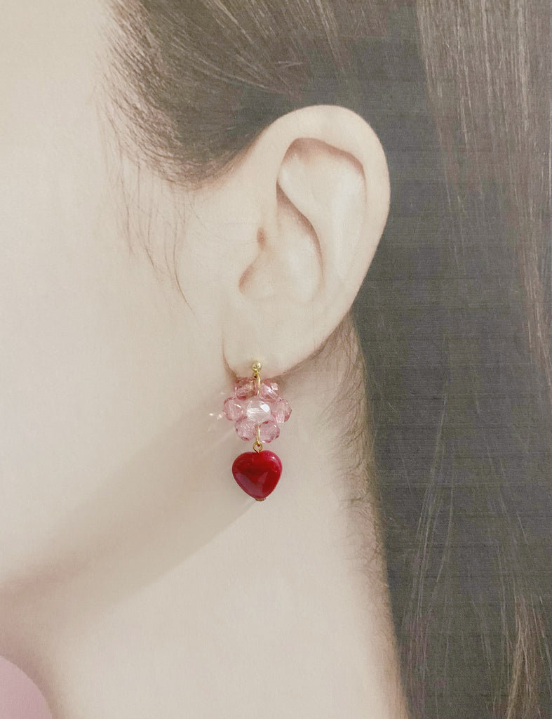 【甘く絡めとる】パリのレッドメノウピアス