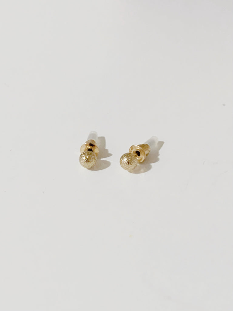 【恋人だと認めてくれる】ゴールドグレインピアス*