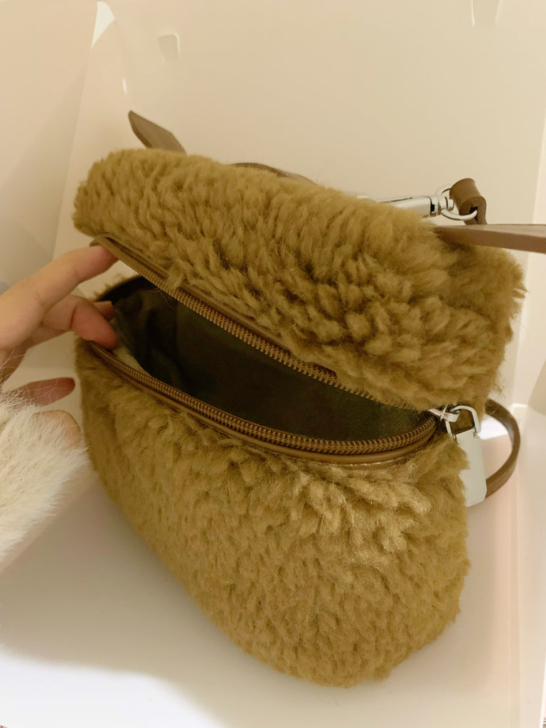 【2つのストーン付き】【リッチマネー】ふわふわソフトミニバッグ (Brown)*