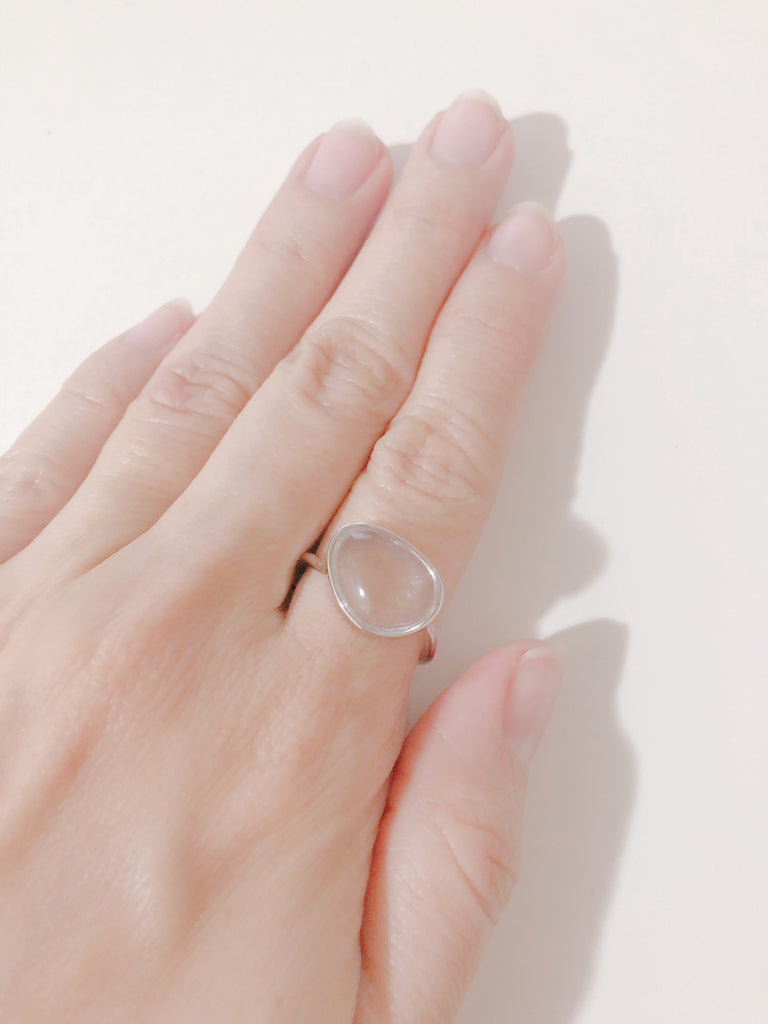 【最強金運の水晶】クリスタルシルバーリング