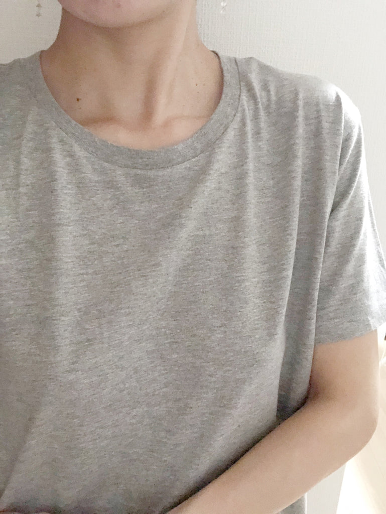 (恋愛を思い通りにする)モルダバイトフラッシュ Tシャツ*