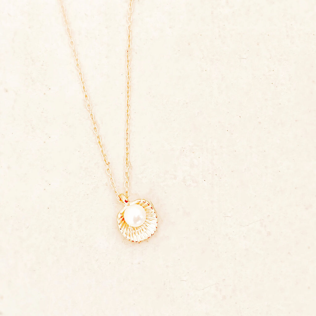 【¥1000オフ】【最後の1点】シェルパールネックレス
