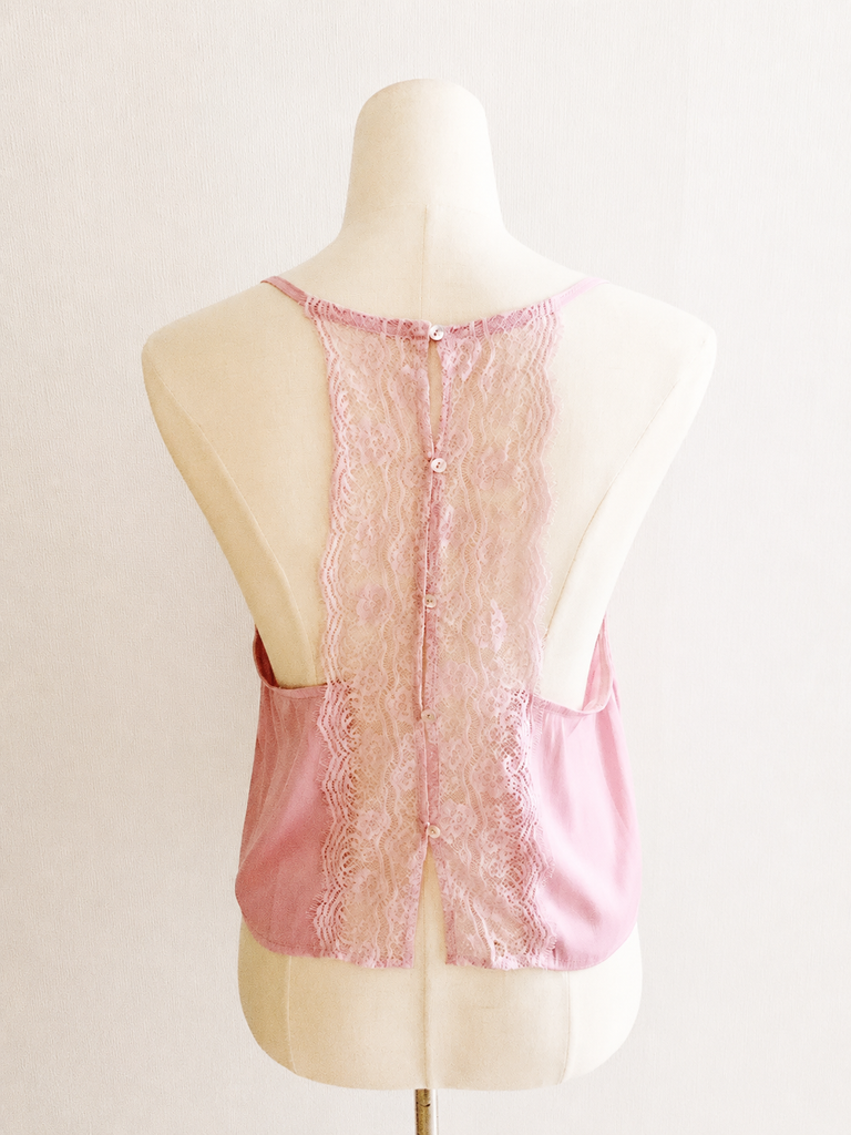 [後ろ姿でメロメロ] VUE ARRIÈRE Strawberry camisole (vintage)*