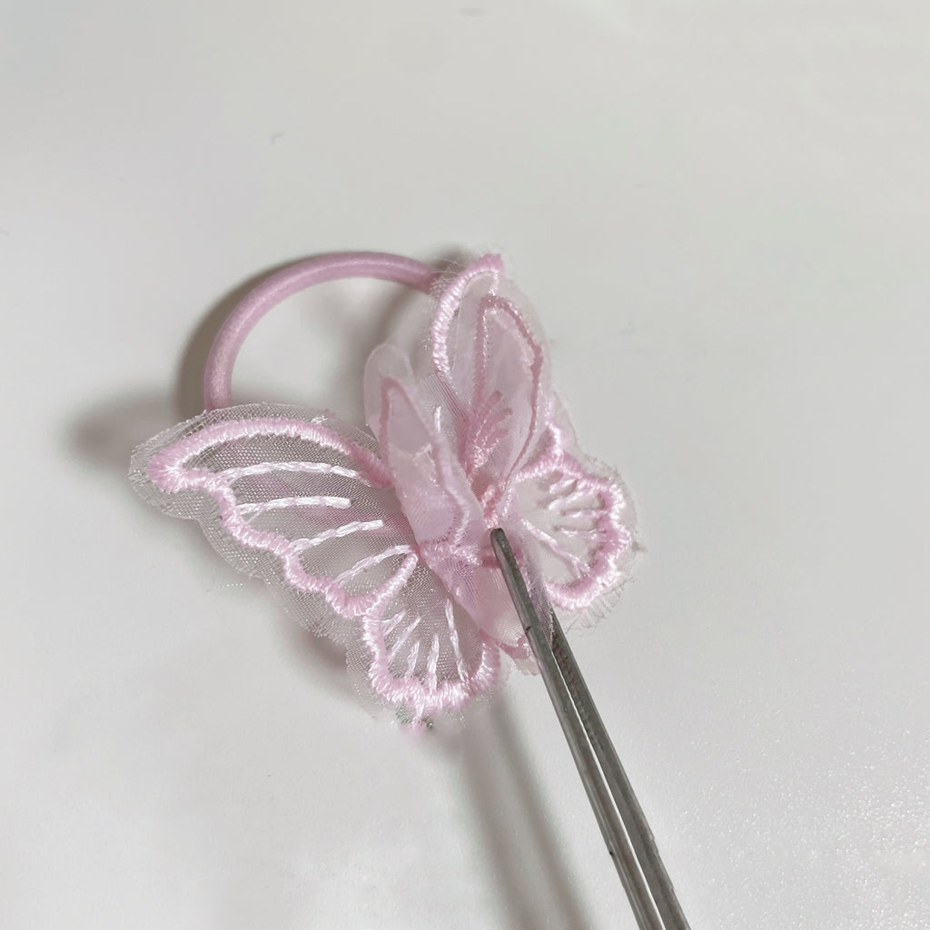 【限定１点】 【バタフライエフェクトを起こす】レース蝶のミニヘアゴム♡