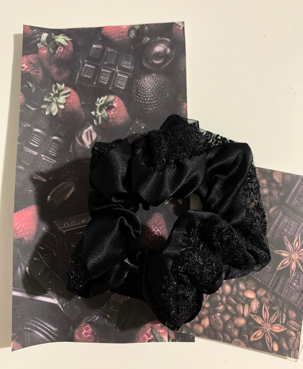 【黒字効果+メロメロ】ブラックチョコレートモテモテシュシュ**