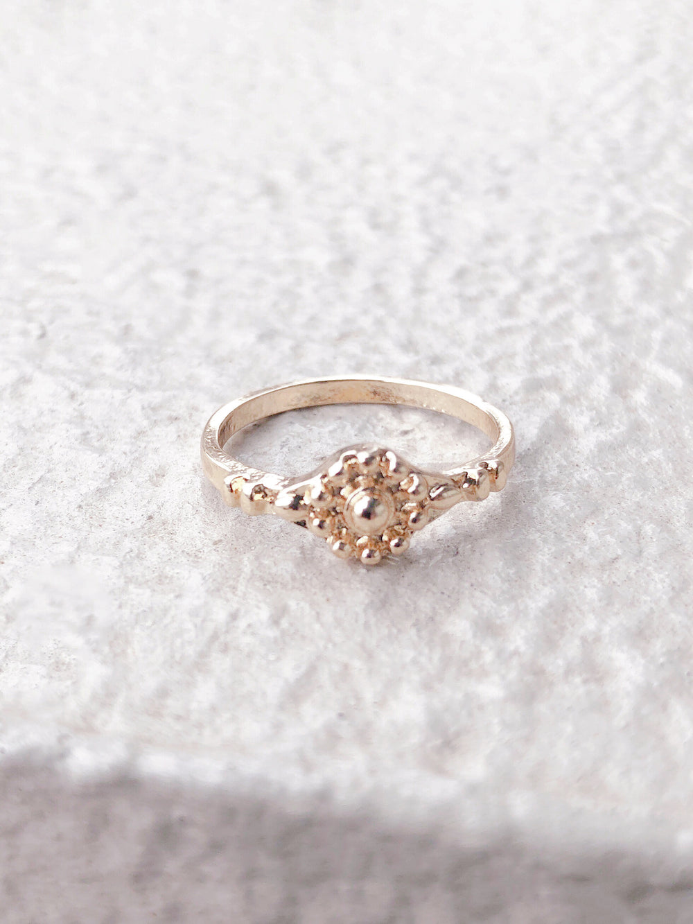 古代エジプトの復縁フレゥールリング( fleur  ring )
